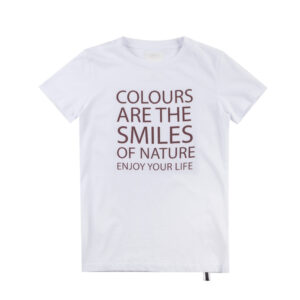 - T-shirt